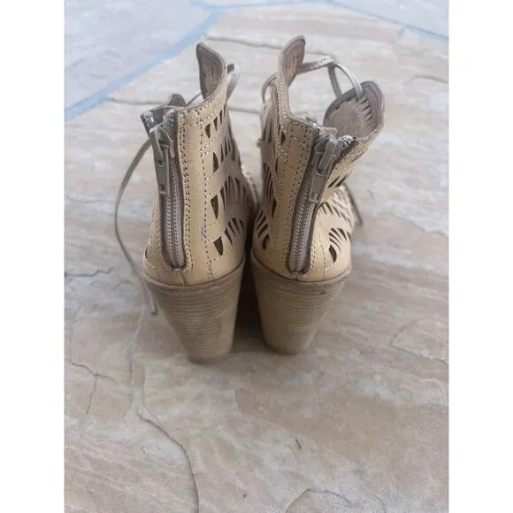 Jeffrey Campbell Beige lace up Wedge Open Toe Heels Size Sz 9.5 BZ