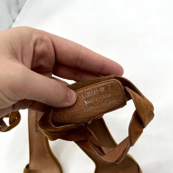 Jeffrey Campbell Lindsay brown Block heels