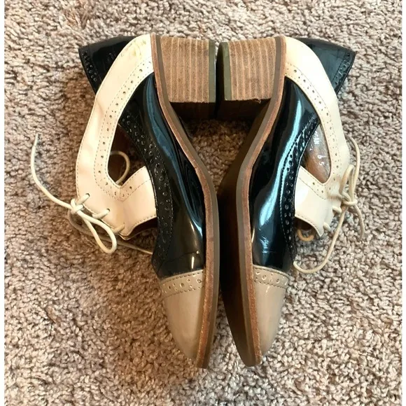 Jeffrey Campbell Retro Vintage Inspired Patent Leather Oxford Heels Black 6.5