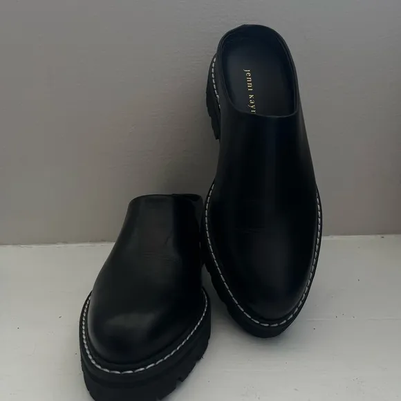 Jenni Kayne Leather Lug Mule in Black, size 7