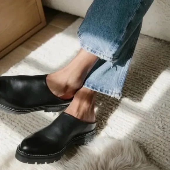 Jenni Kayne Leather Lug Mule in Black, size 7