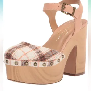 Jessica Simpson Daraiye Closed Toe Platform Pumps Clogs