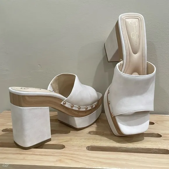 Jessica Simpson ivory nubuck 7.5 8 clogs CHARLETE mule square toe pad new inbox