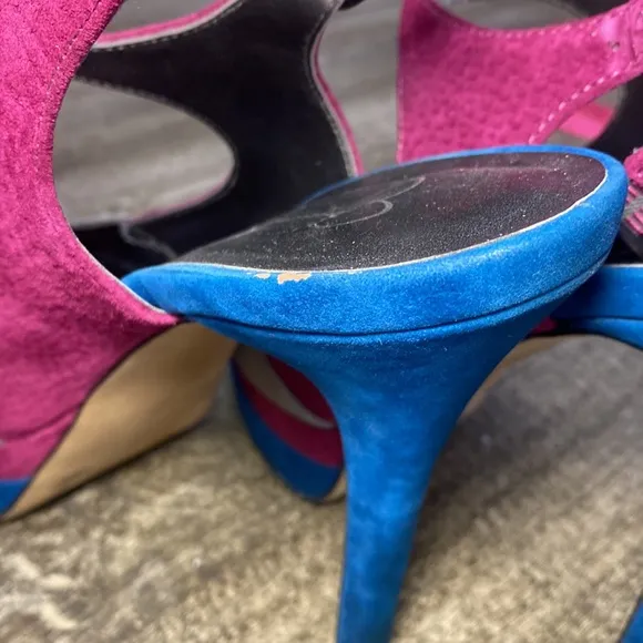 Jessica Simpson’s also cranberry heels open toe