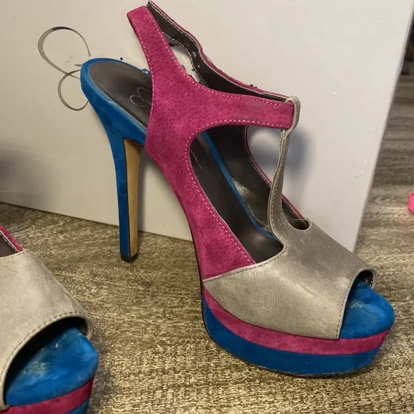 Jessica Simpson’s also cranberry heels open toe