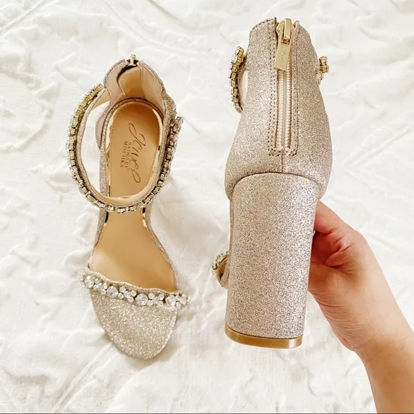 Jewel Badgley Mischka Odessa Crystal Adorned Block Heel New $119