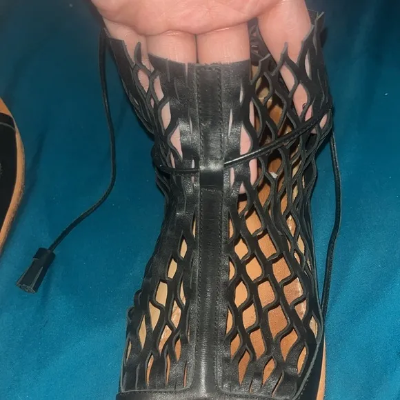 John Fluevog River Acre Sandal Leather Cutout Black Size 10.5