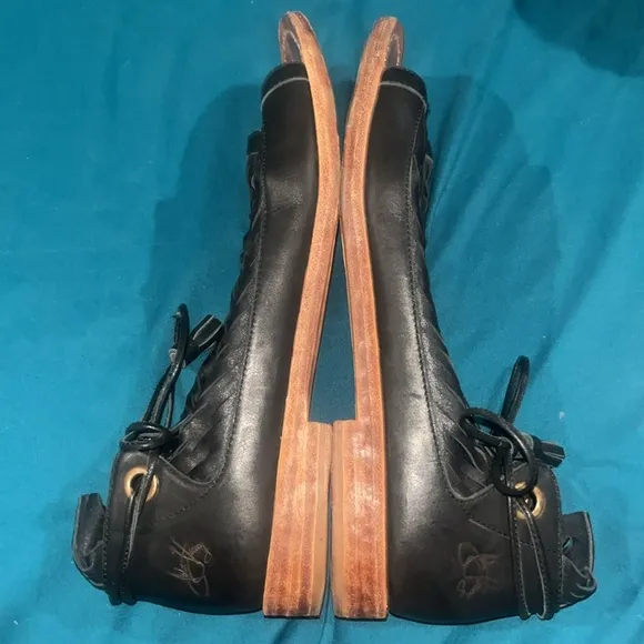 John Fluevog River Acre Sandal Leather Cutout Black Size 10.5