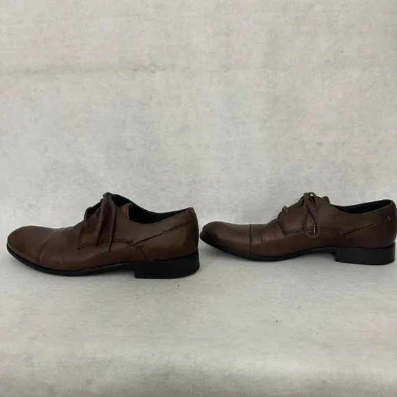 John Varvatos Oxfords US size 9M Gently worn Unusual split leather design