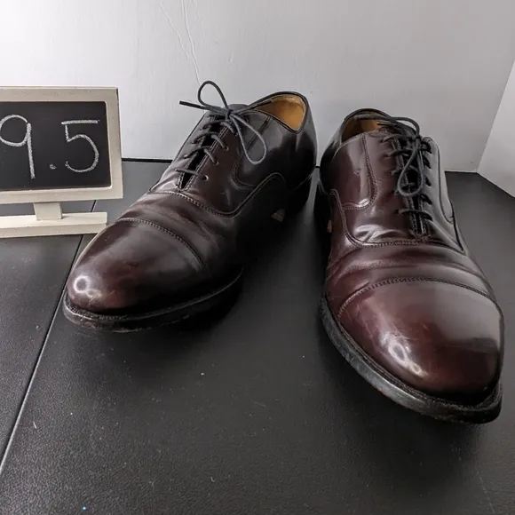 Johnston &amp; Murphy 9.5 lace up Cherry Wood leather classic oxfords