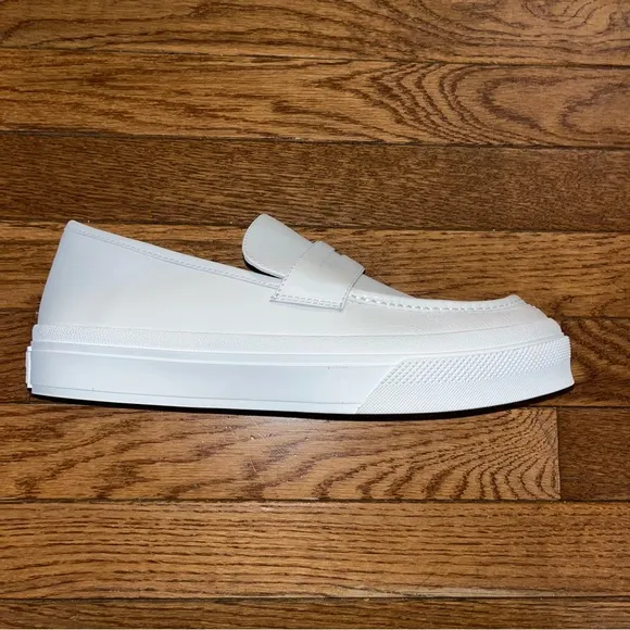 J/Slides Gigijs Slip On Shoes White Leather Women’s Size 11 Platform Sole