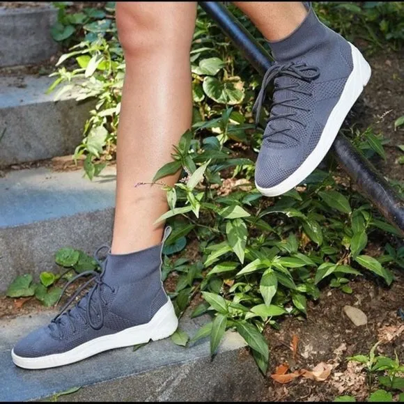 J/SLIDES Knit High Tops Sneakers