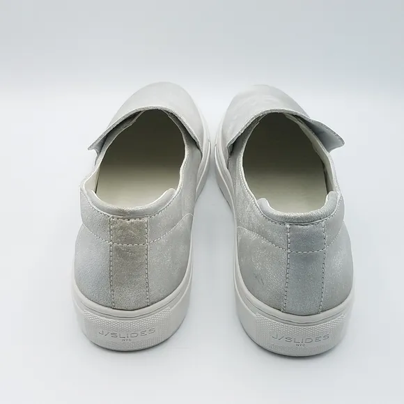 J/Slides Perrie Slip On Shoes Size 8.5 Silver