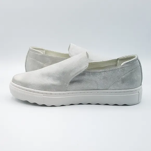 J/Slides Perrie Slip On Shoes Size 8.5 Silver