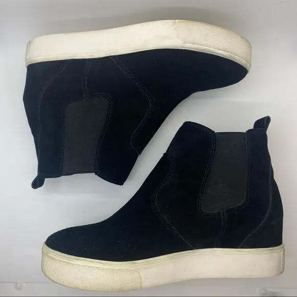 J/SLIDES Sami Suede Platform Booties