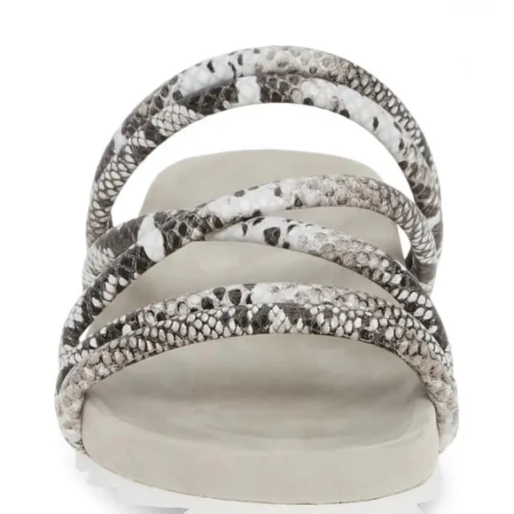 J/SLIDES TESS EMBOSSED STRAPPY SLIDE SANDAL SZ 6.5- NIB!
