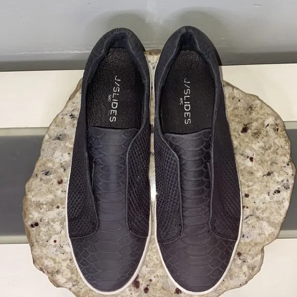 J/Slides Women's Heidi Slip-On Platform Sneakers in Black Embossed Size 9