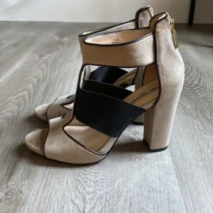 Karl Lagerfeld Paris &quot;Rosalie&quot; Open Toe Heels Sz 7.5