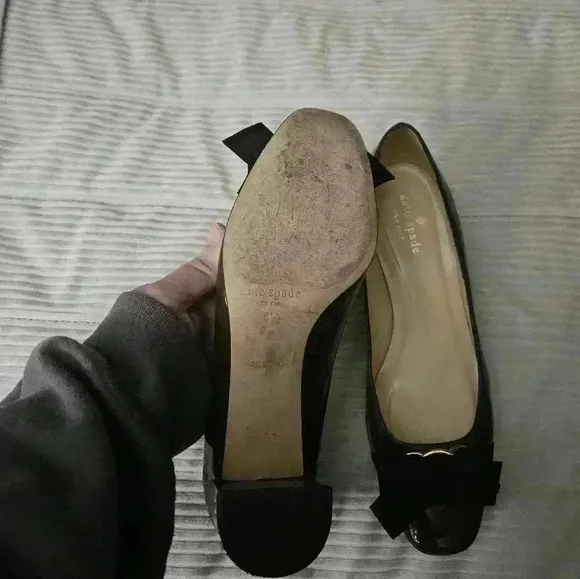 Kate Spade heels.  Olive Green Patent Leather w Black bows. Size 8.5