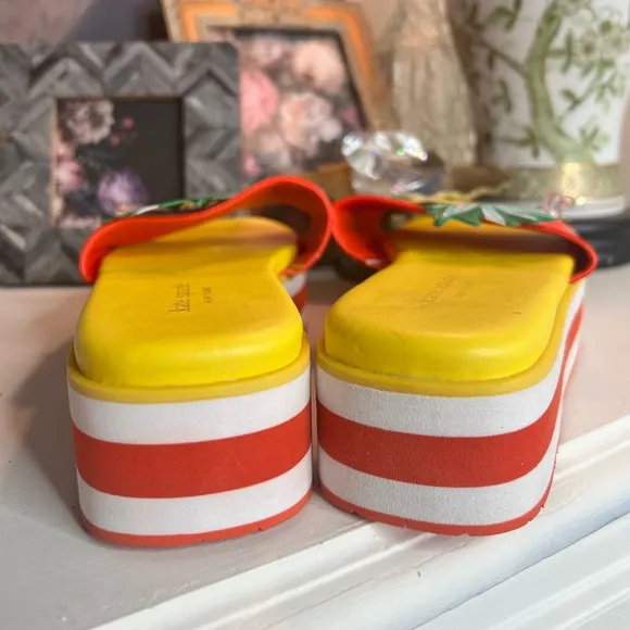 KATE SPADE NEW YORK Limoncello Pineapple Flatform Slides