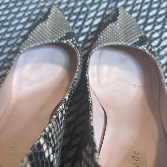Kate spade snake print heels 8