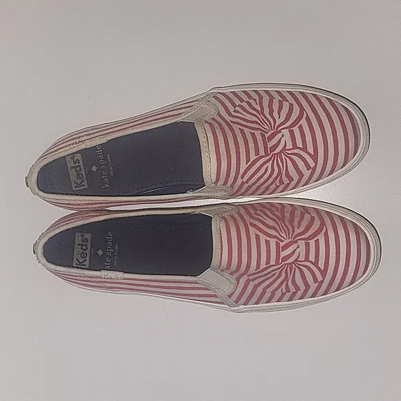 Kate SpadeXKeds holiday platform red and white slip on sneakers, sz 7