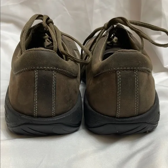 Keen Comfortable Brown Leather Quality Oxfords w/ Supportive Rubber Soles, 12