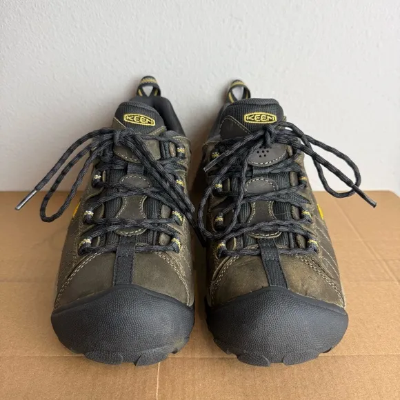 Keen M7/W8.5 Targhee II Waterproof Hiking Shoes Cascade Brown/Golden Yellow