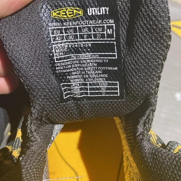 KEEN Utility Men's Lansing Mid Steel Toe Waterproof Work Boot 🥾