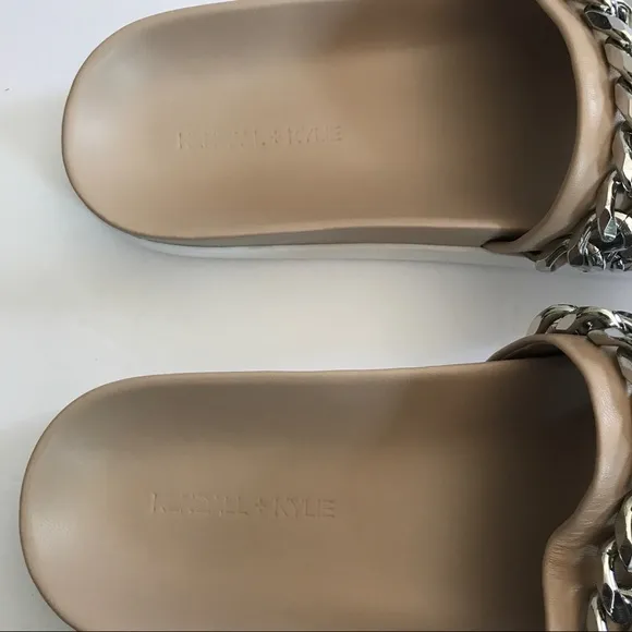 Kendall   Kylie Shiloh Chain Link Platform Slide 8