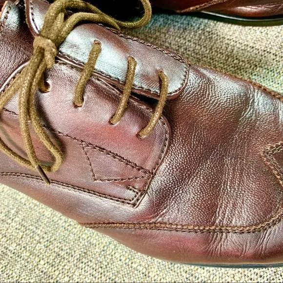 Kenneth Cole Leather Wingtip Oxford, Brown 12, EUC