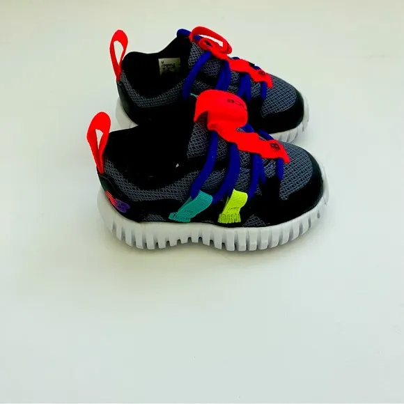 KIDS NEW BALANCE pull-on sneakers