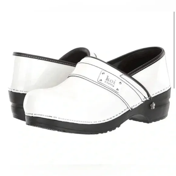 Koi by Sanita Lindsey Patent Leather Clogs, Arch Support, APMA-Approved …