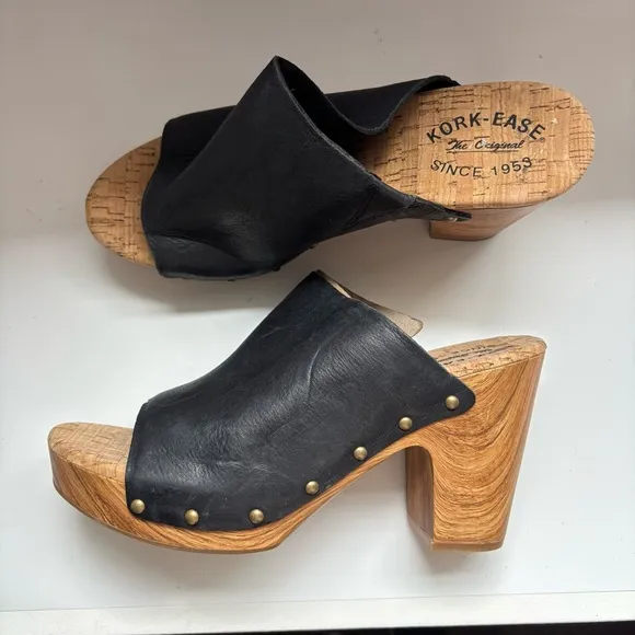 Kork Ease Danika Clogs Studded Mule Sandal Peep Open Toe Leather Black Size 10M