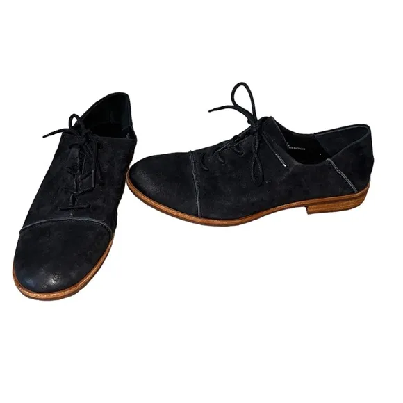 Kork-Ease Tillery black Suede Lace Up Oxfords