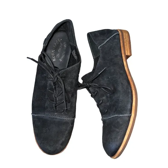 Kork-Ease Tillery black Suede Lace Up Oxfords