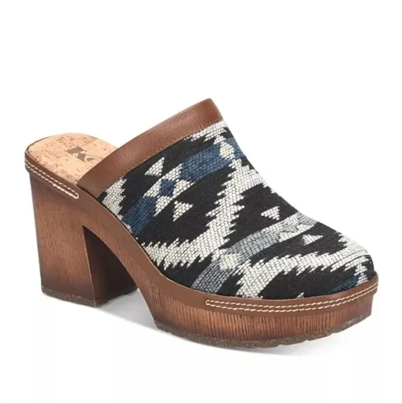 Korks By Kork-Ease Lori Blue Woven Clogs Size 10 NIB
