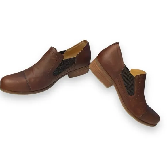 Korks Chestnut Leather Gertrude Double Gore Slip-on Low Bootie