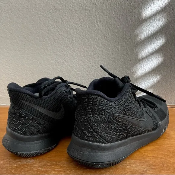 Kyrie Irving 3 GS `Marble’ Basketball Shoes