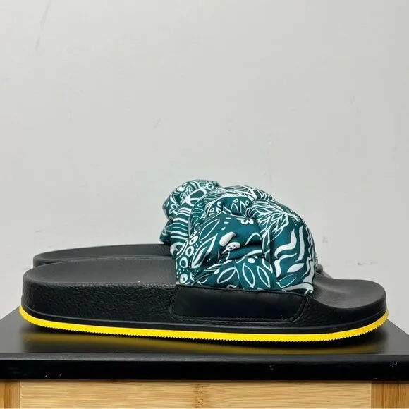 LA DOUBLEJ. Treccia Knotted Slides, Blue Ionic Twill Paisley, Size 8/ EU 40