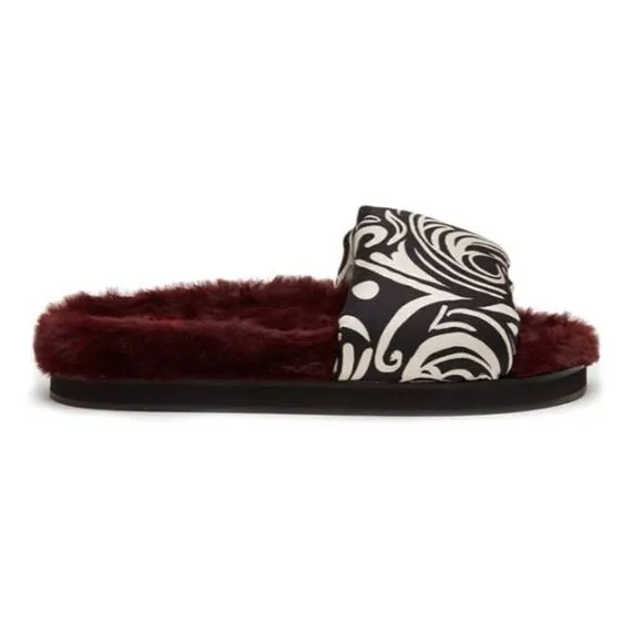 La DoubleJ Furry Slides Fauve in Twill Sz. 7