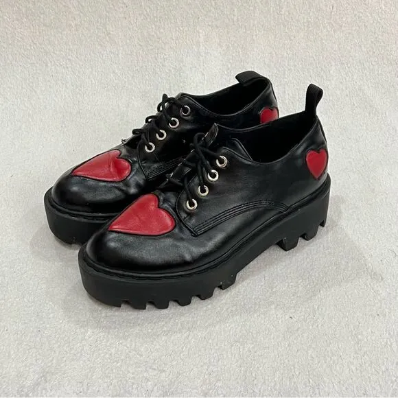 Lamoda Red Heart Black Platform Oxfords Size 6