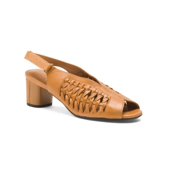 L'AMOUR DES PIEDS Lioness Leather Myrina Comfort Heels