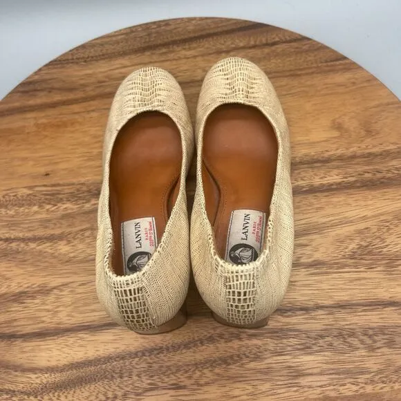 Lanvin Paris Block Heels Womens Size 7 / 37.5 Gold Beige Embossed Metallic