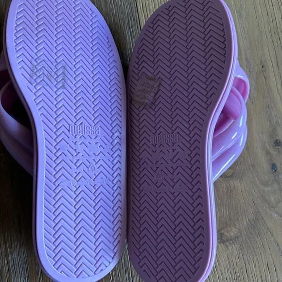 LARROUDE  X Melissa Cali Cross-Strap Slides - Lilac