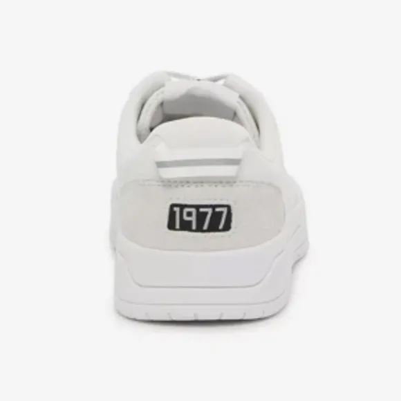 LE TIGRE Tompkins Sneaker White Leather with Removable cushioned insole Size 6.5
