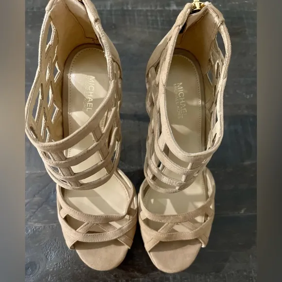 LIKE NEW Mk Michael Kors Buff Nude Suede Open Toe Caged Pumps Sz 7.5