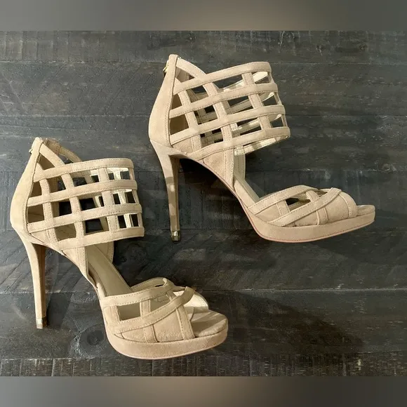 LIKE NEW Mk Michael Kors Buff Nude Suede Open Toe Caged Pumps Sz 7.5