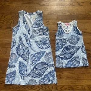 Lilly Pulitzer Mom and Mini Daughter Matching Dresses Blue Peri Stuffed Shells