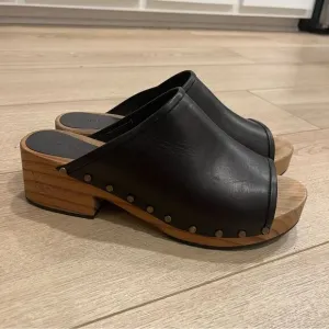 Lisa B Women’s Open Toe Slide Clogs Leather Wooden Size 39/US 8-8.5